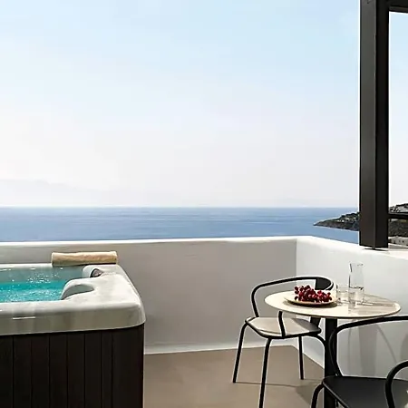 Otel Ezio Bo Luxury Living 4*